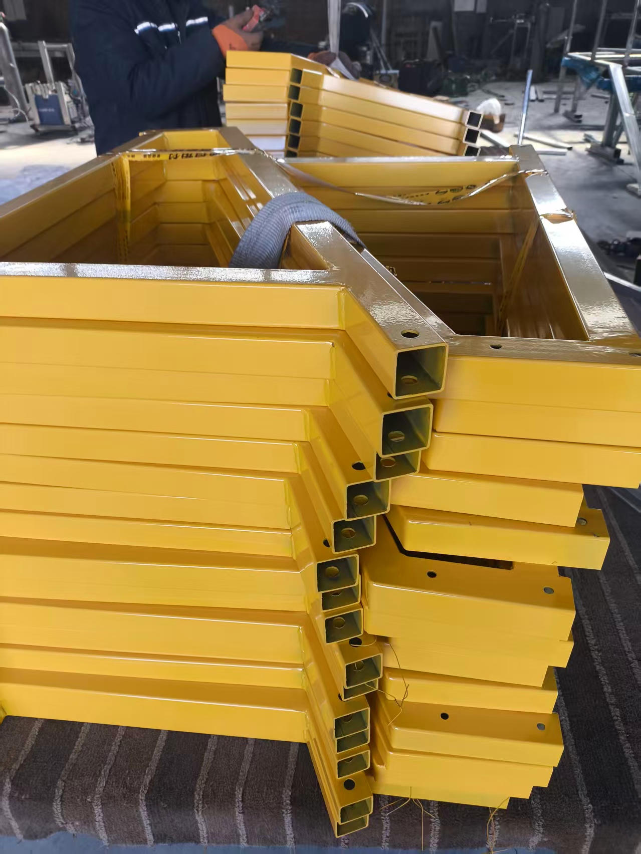 How a USA ICF Contractor Started Small with Sunforest - 50 Sets, Custom Branding,a Free Steel Frame
