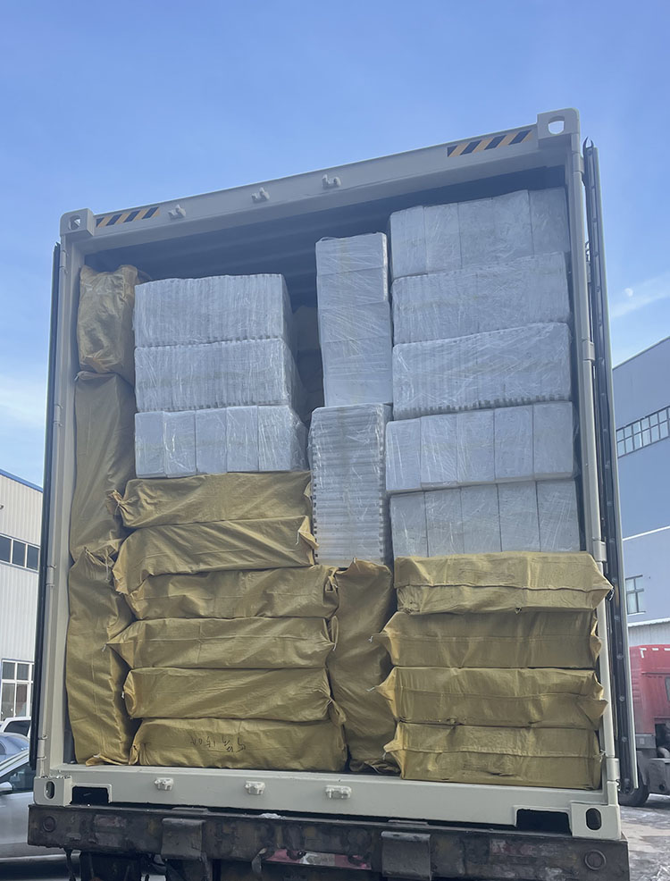 3 containers of Sunforest ICF products shipped to Melbourne 3 containers of Sunforest ICF products shipped to Melbourne