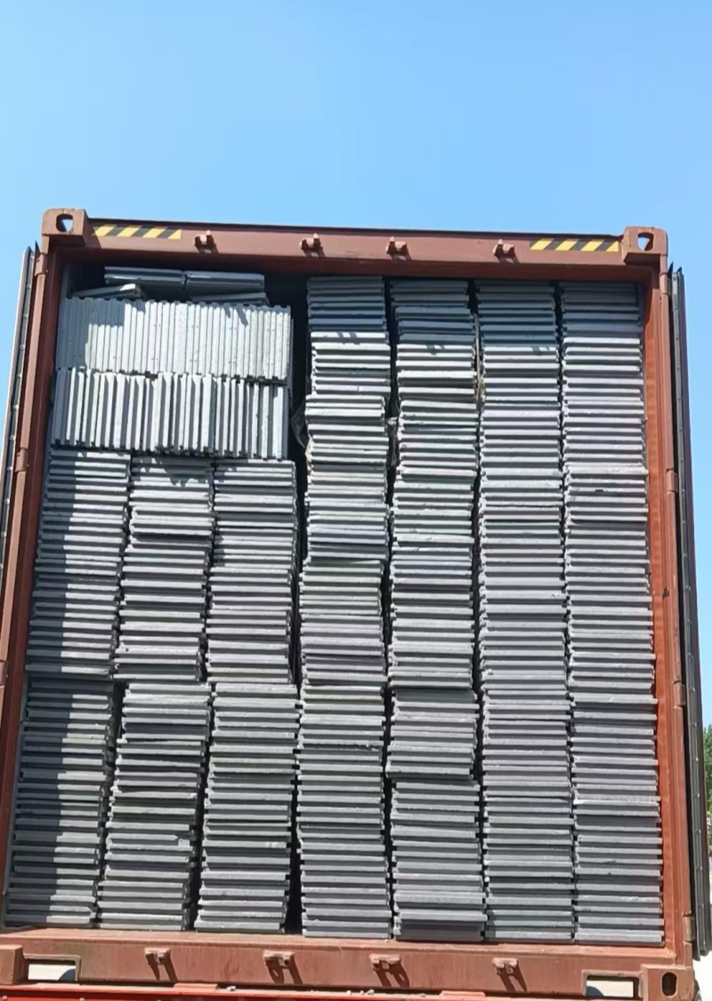 Graphene-Enhanced ICF 30kg/m³ High-Density, 250/280mm In Stock Engineered for North American Winter Graphene-Enhanced ICF 30kg/m³ High-Density, 250/280mm In Stock Engineered for North American Winter